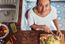 Ernährung im Alter: Diese 5 Strategien funktionieren wirklich Ernährung im Alter: Ewig fit Magazin